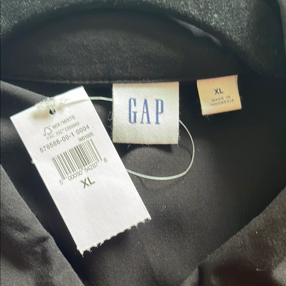 GAP Romper - Picture 2 of 3